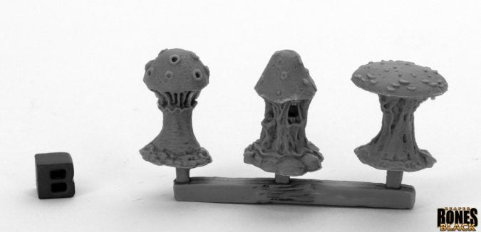 RPR 44045: Shrieking Fungi (3 Figures) - Bones Black