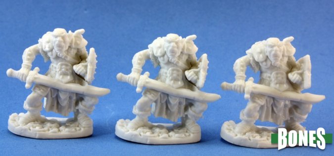 RPR 77019: Orc Swordsman (3 Figures) - Bones