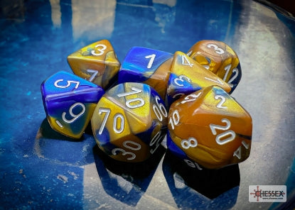 Chessex: CHX 26422 Dice - Gemini Blue-Gold / White, 7 Dice Set