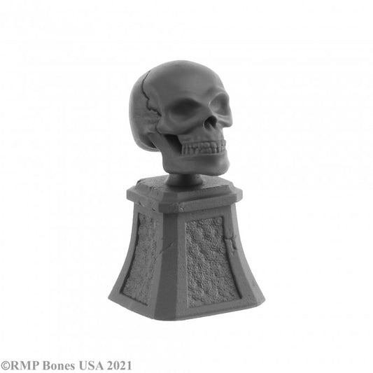 RPR 01689: Sugar Skull And Plinth