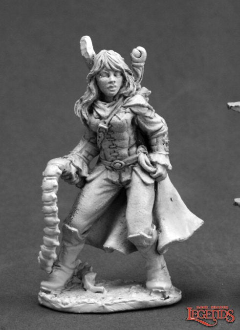 RPR 03660: Amrielle, Female Ranger - Dark Heaven Legends
