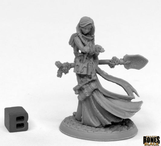 RPR 44015: D'Vandra Lukesia - Bones Black