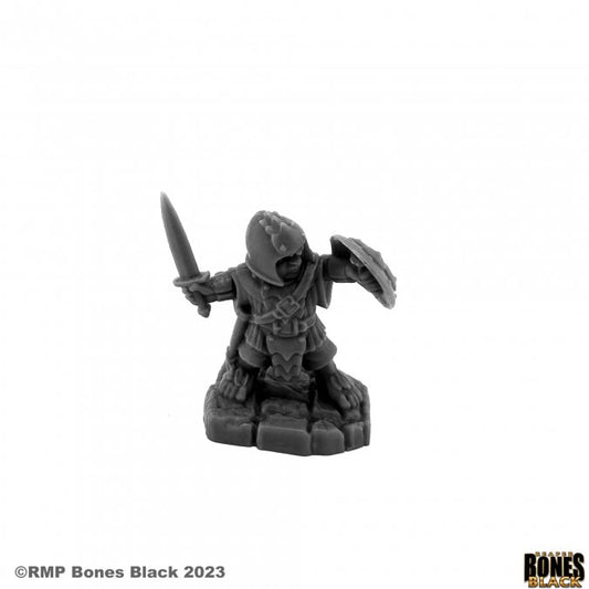 RPR 44232: Halfling Fighter - Bones Black