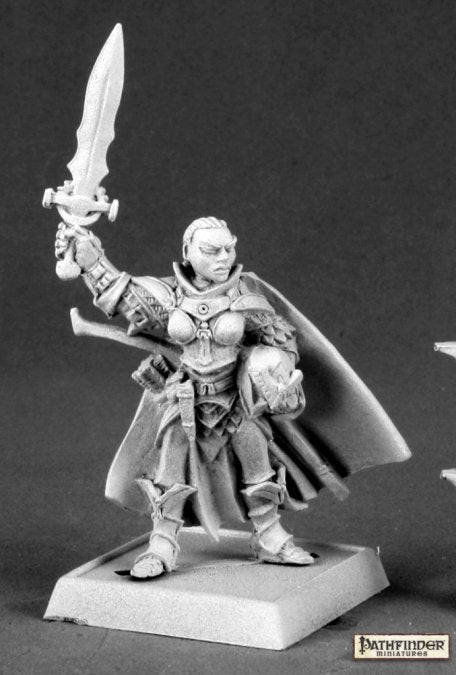 RPR 60019: Seelah, Iconic Female Paladin - Pathfinder