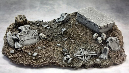 RPR 74025: Graveyard Vignette Base (resin base)