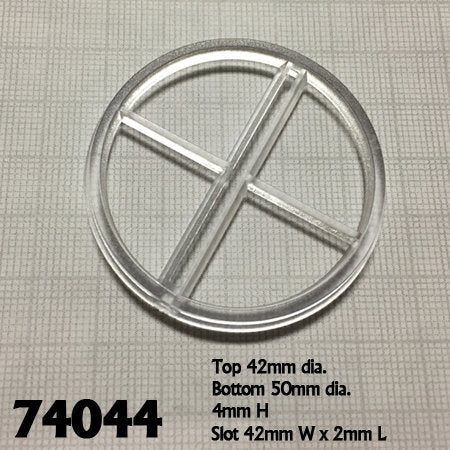 RPR 74044: 2 Inch Round Transparent Flight Stand with Tall Flight Peg (5 bases, 5 pegs)