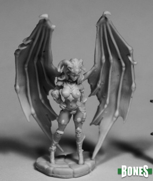 RPR 77496: Eilluvasheth, Succubus Queen - Bones