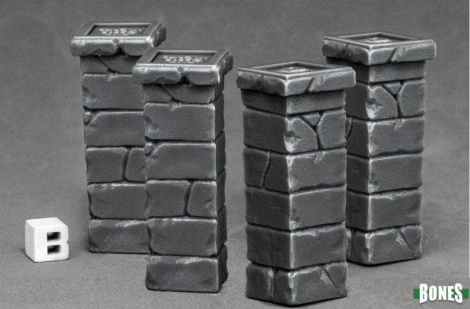 RPR 77531: Graveyard Fence Posts (4 Figures) - Bones