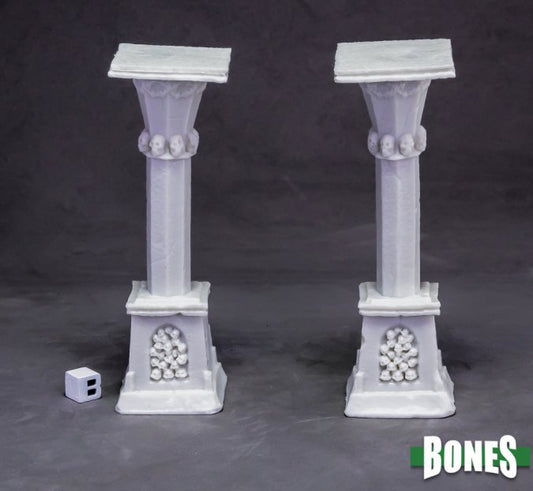 RPR 77638: Graveyard Column (2 Figures) - Bones