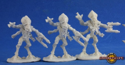RPR 80041: Kulathi Left Handed (3 Figures) - Chronoscope Bones